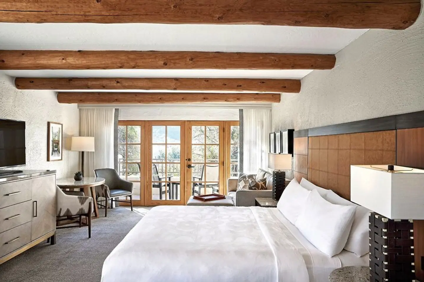 JW Marriott Scottsdale Camelback Inn Resort & Spa ROOM_EXAMPLE