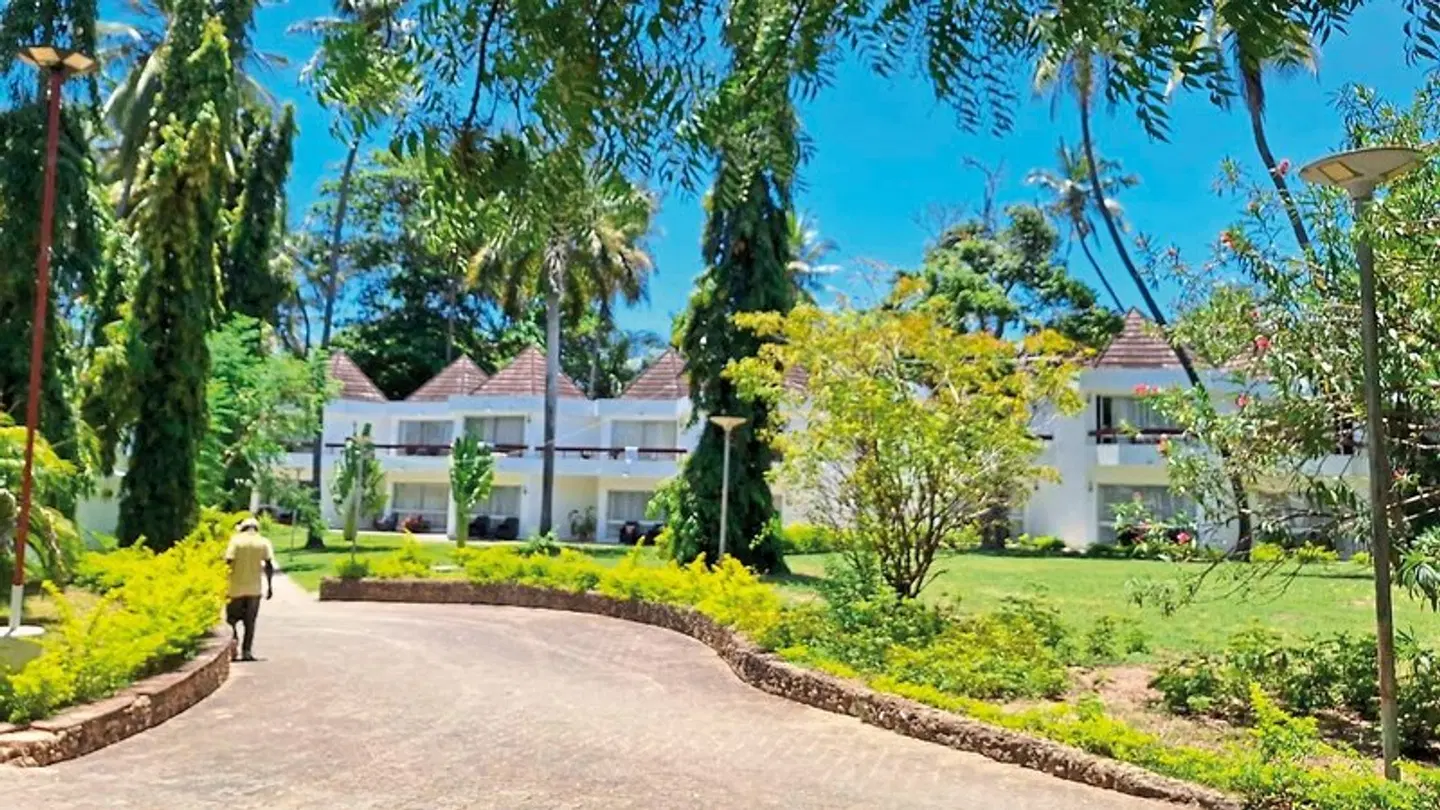 Kenya Bay Beach Garten
