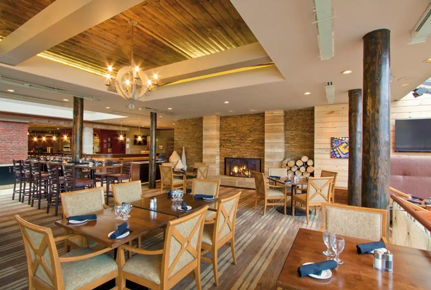 The Jasper Inn & Suites by INNHotels Lobby