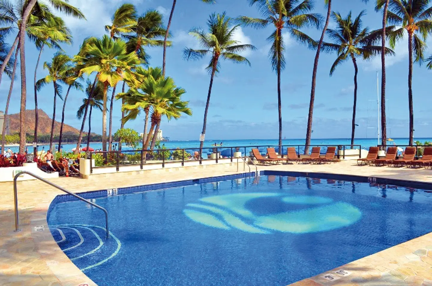 Outrigger Waikiki Beach Resort OUTDOOR_POOL