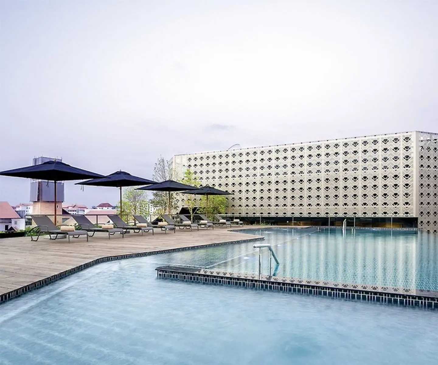 U Nimman Chiang Mai OUTDOOR_POOL