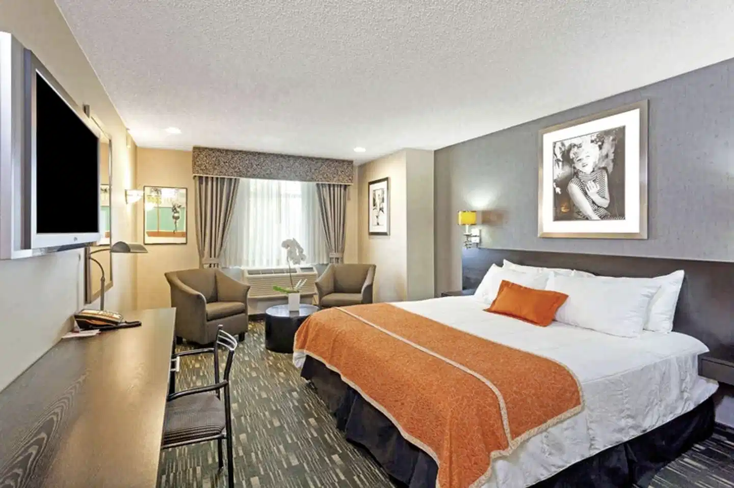 Ramada Plaza West Hollywood Wohnbeispiel