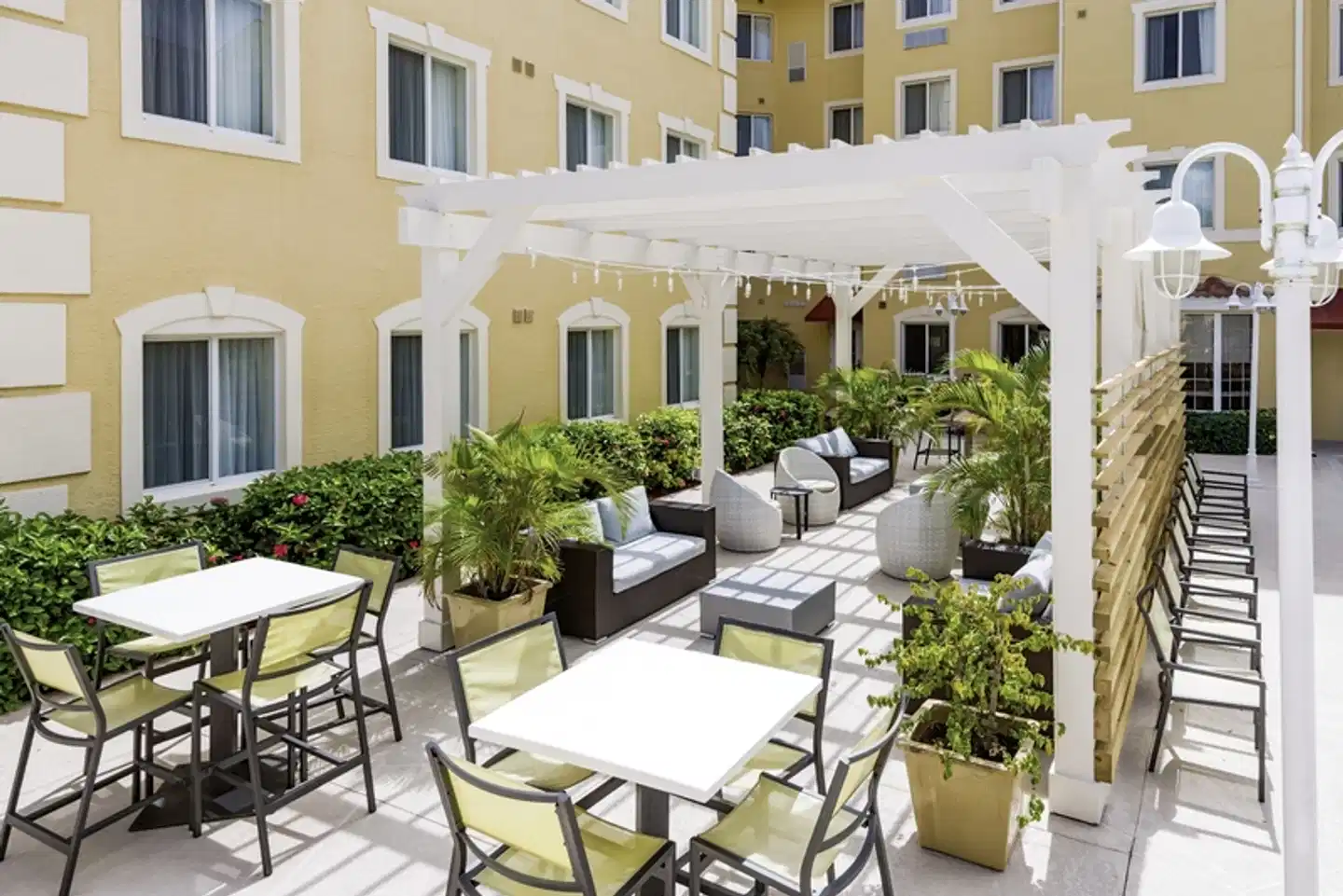Homewood Suites Bonita Springs Terrasse