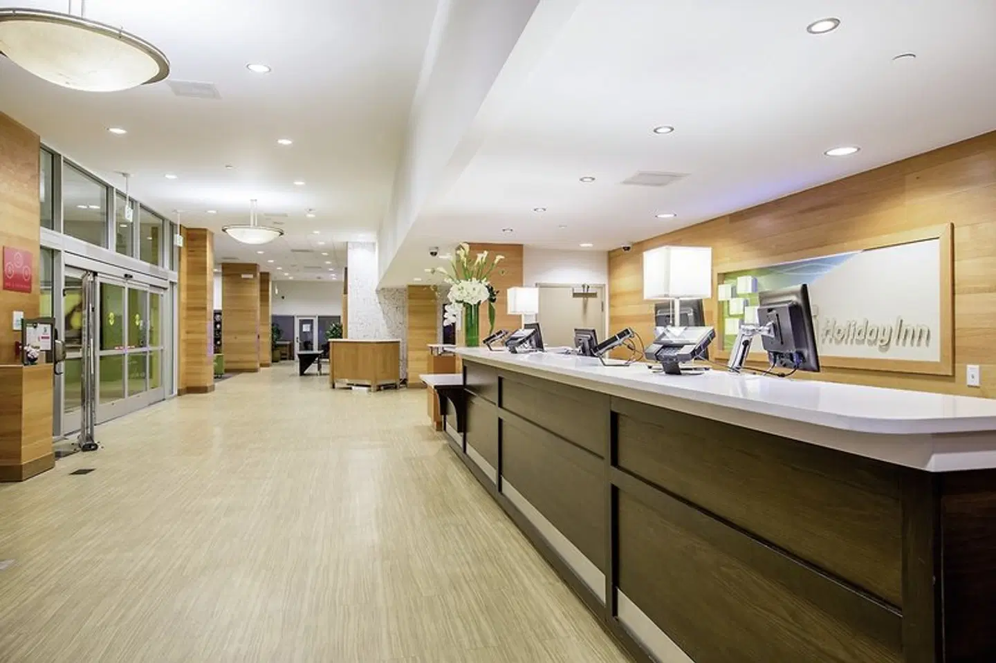Holiday Inn Golden Gateway, an IHG Hotel Bar