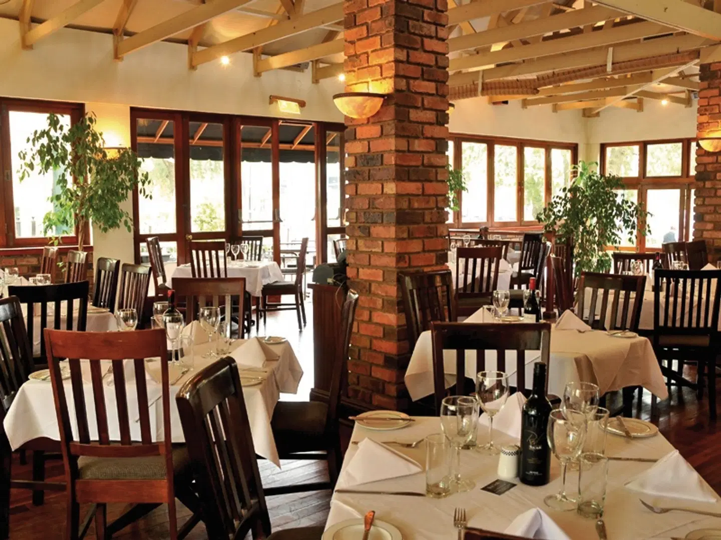 Protea Hotel Balalaika Sandton Restaurant