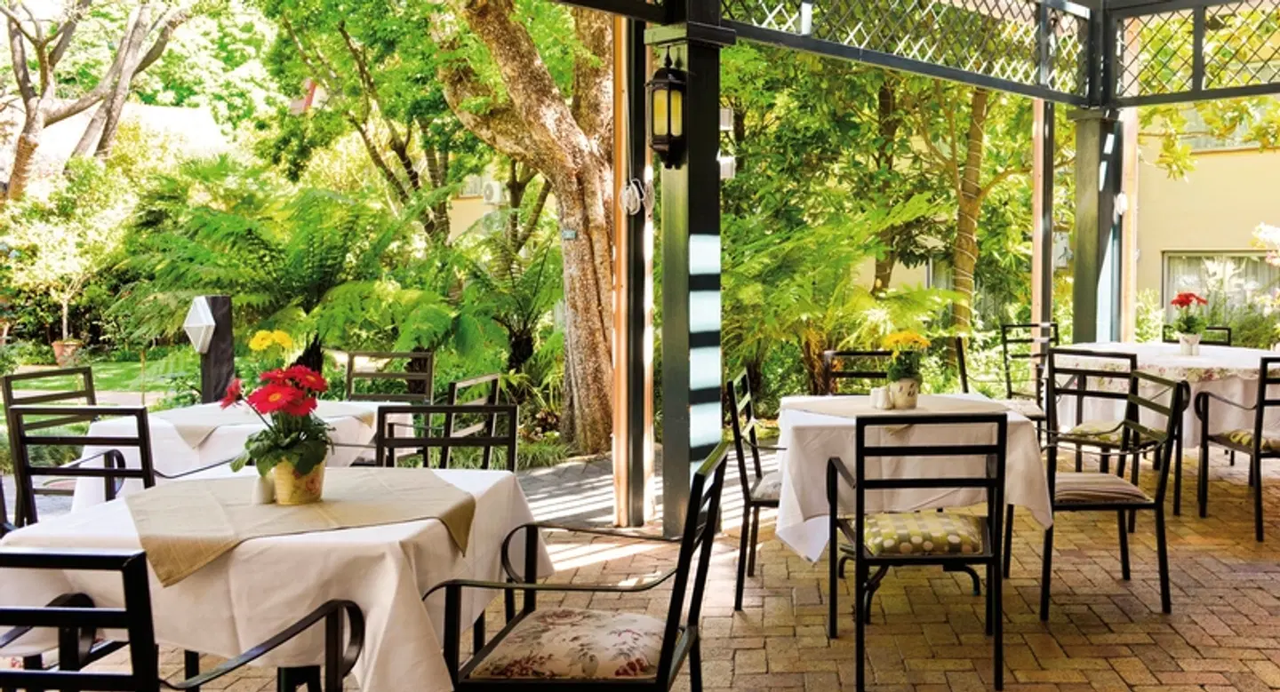 Protea Hotel Balalaika Sandton Badezimmer