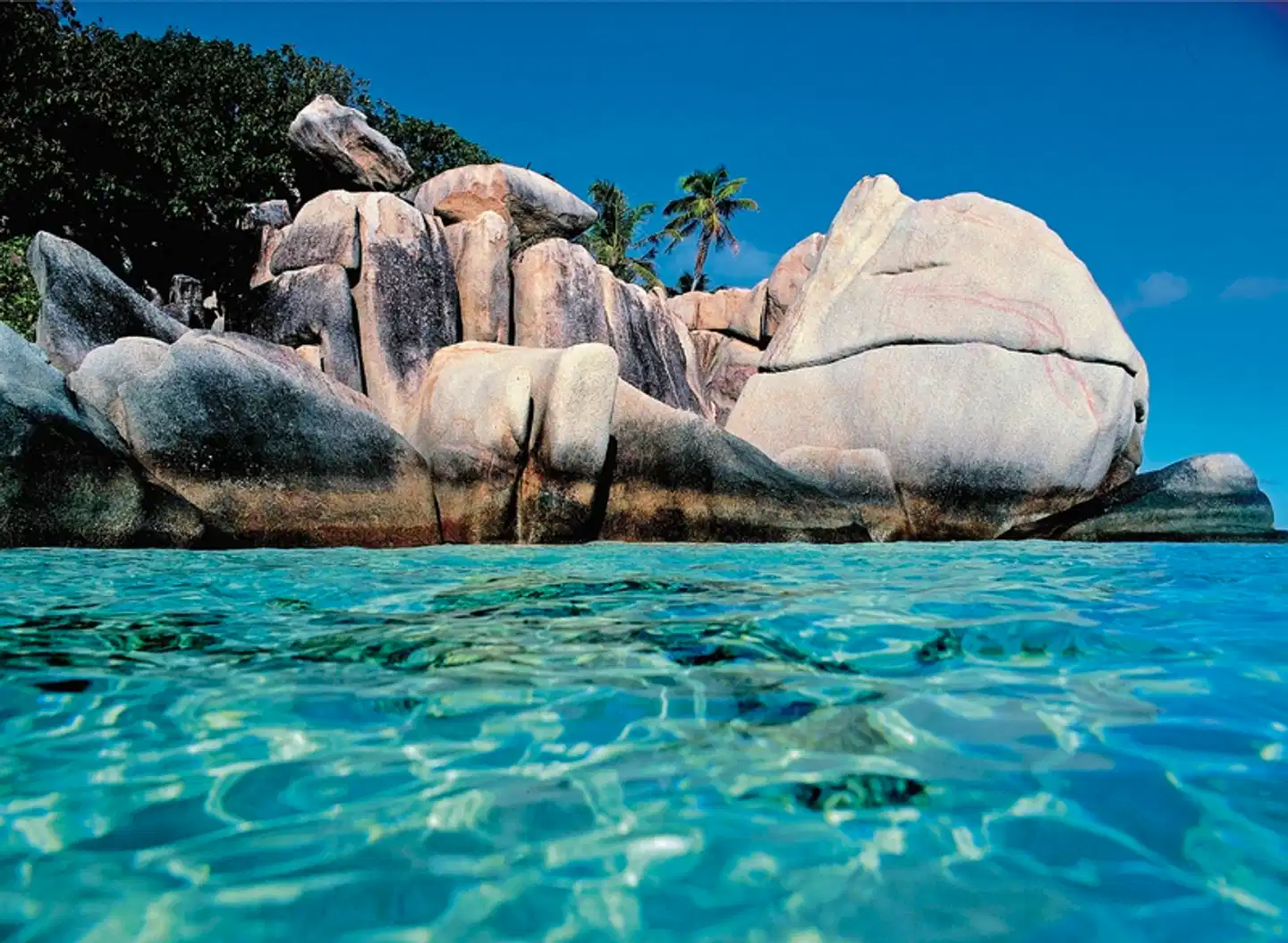 Segeltörn durchs Paradies - S.V. Sea Pearl (7 Tage/6 Nächte, ab/bis Praslin) Landschaft