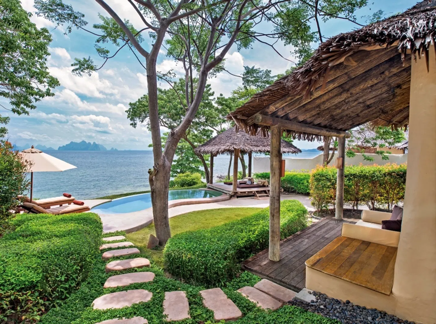 The Naka Island, a Luxury Collection Resort & Spa, Phuket Garten