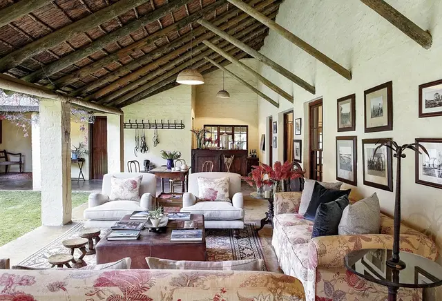 Elephant House LOUNGE_LOBBY