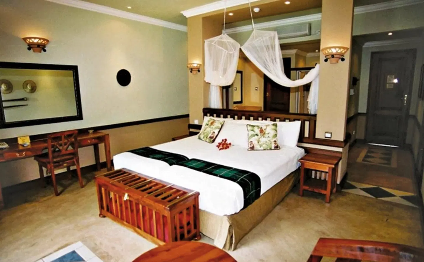 Chobe Safari Lodges ROOM_EXAMPLE