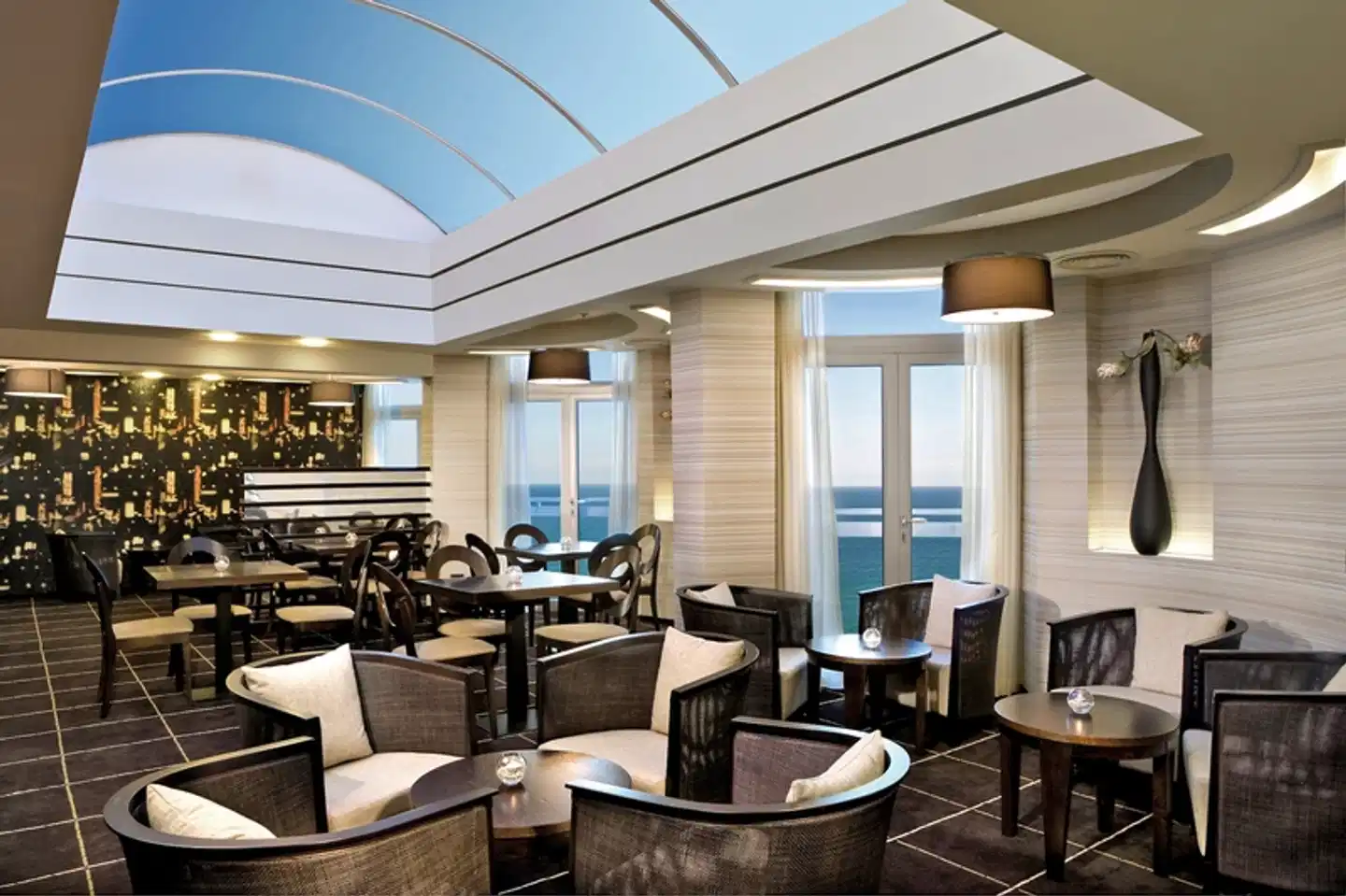 Dan Panorama Tel Aviv Lobby