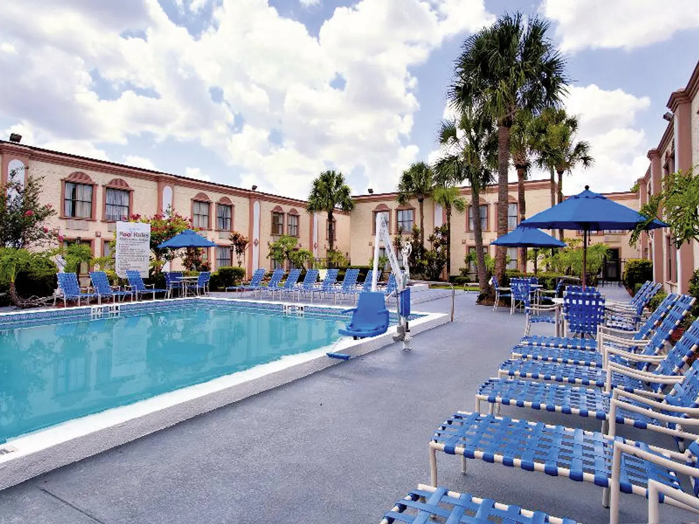 La Quinta Inn International Drive North OUTDOOR_POOL