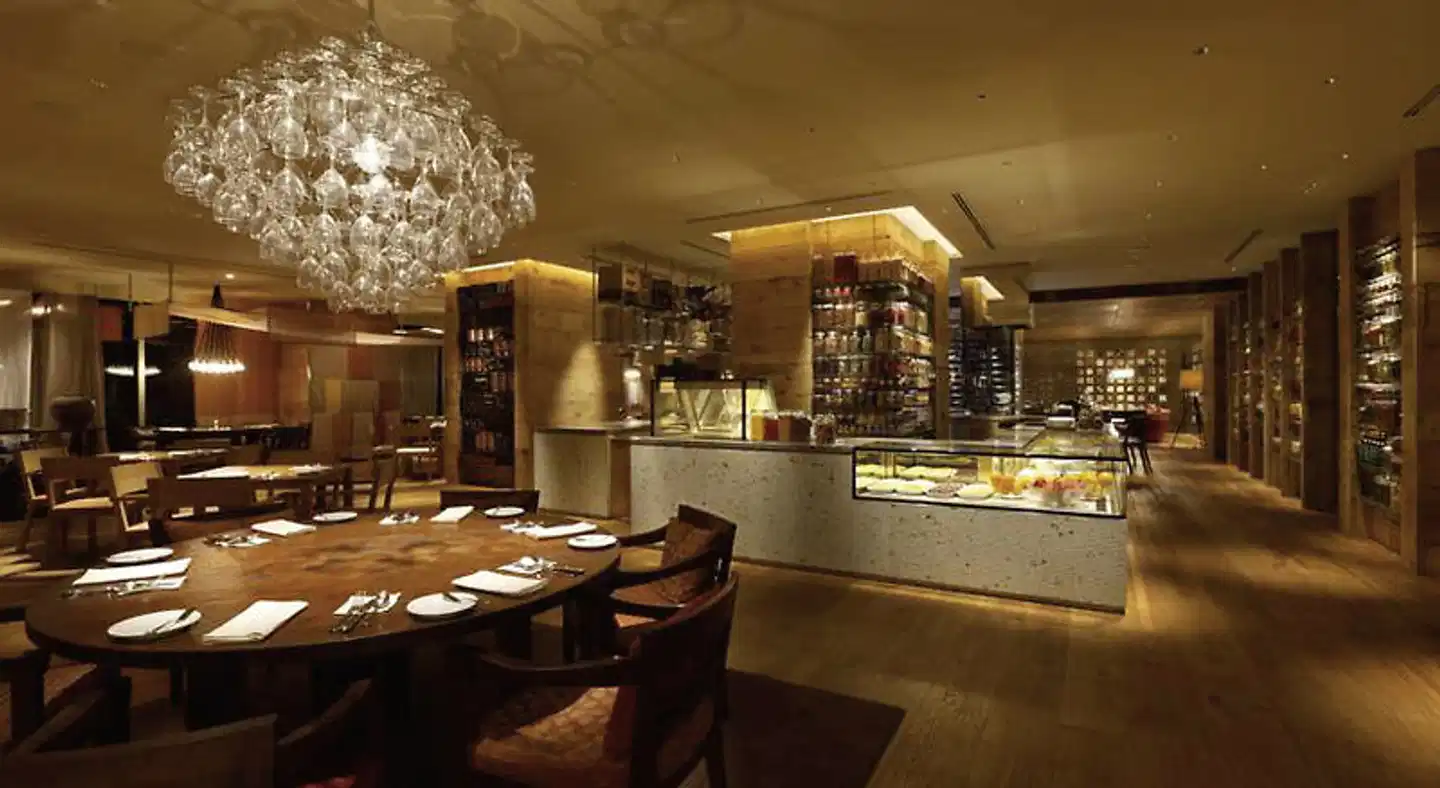 Hyatt Regency Tokyo Restaurant