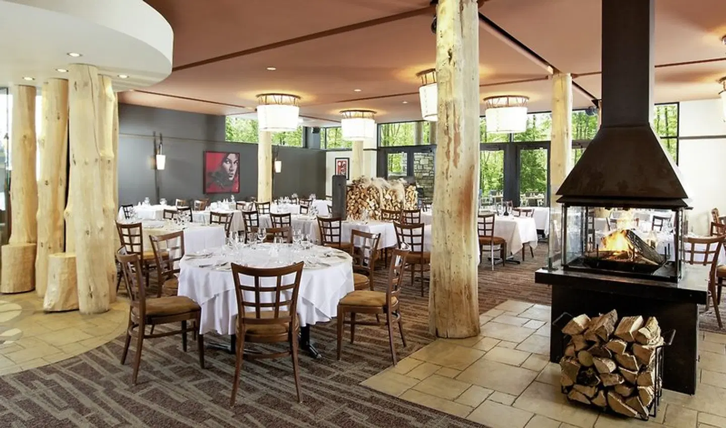 Hotel Musee Premieres Nations Restaurant