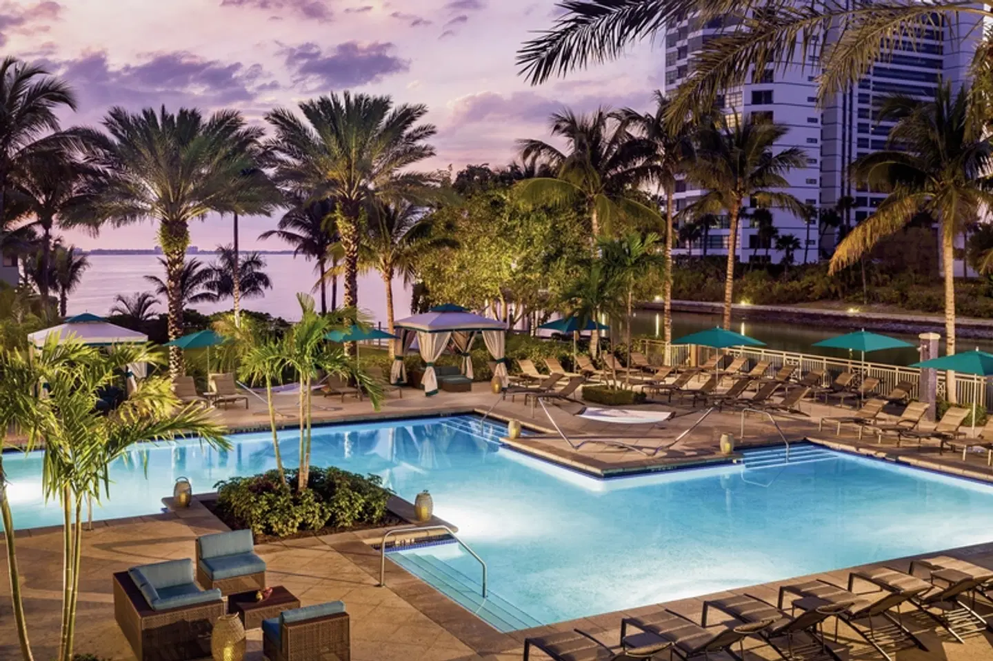 The Ritz-Carlton Sarasota OUTDOOR_POOL