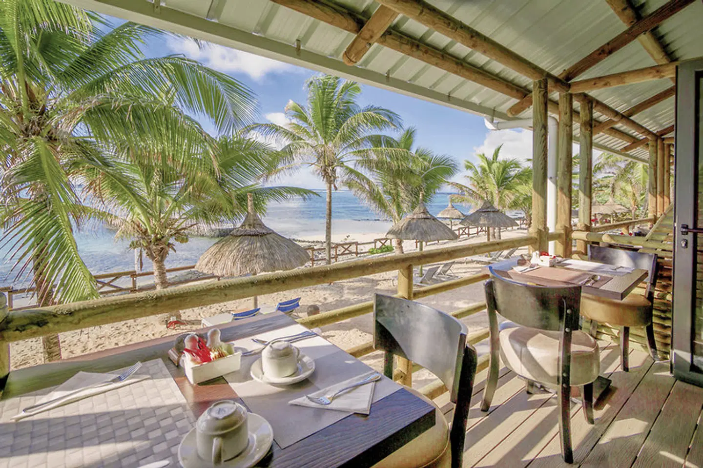 Le Peninsula Bay Beach Resort & Spa Terrasse
