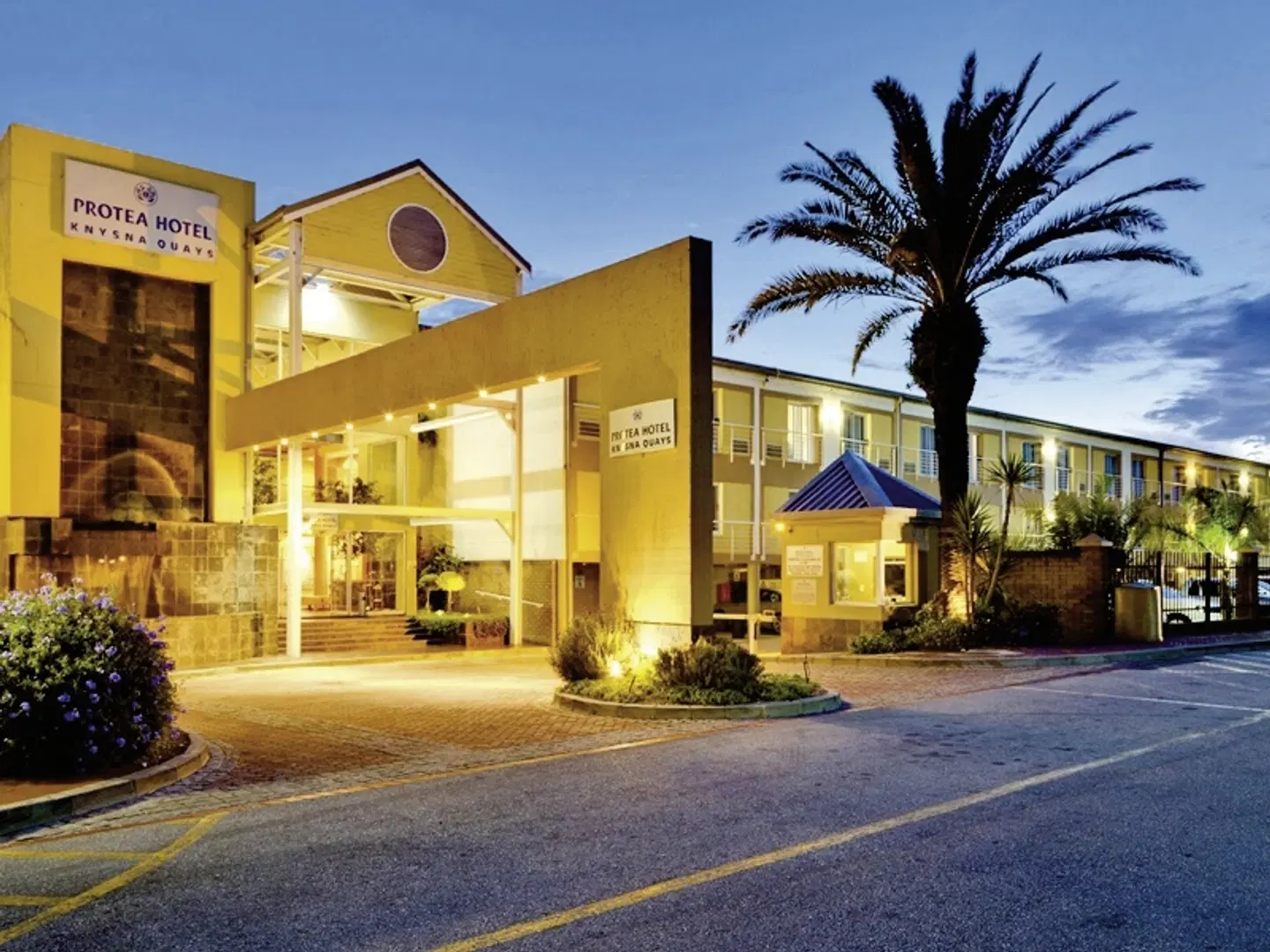 Protea Hotel by Marriott Knysna Quays EXTERIOR