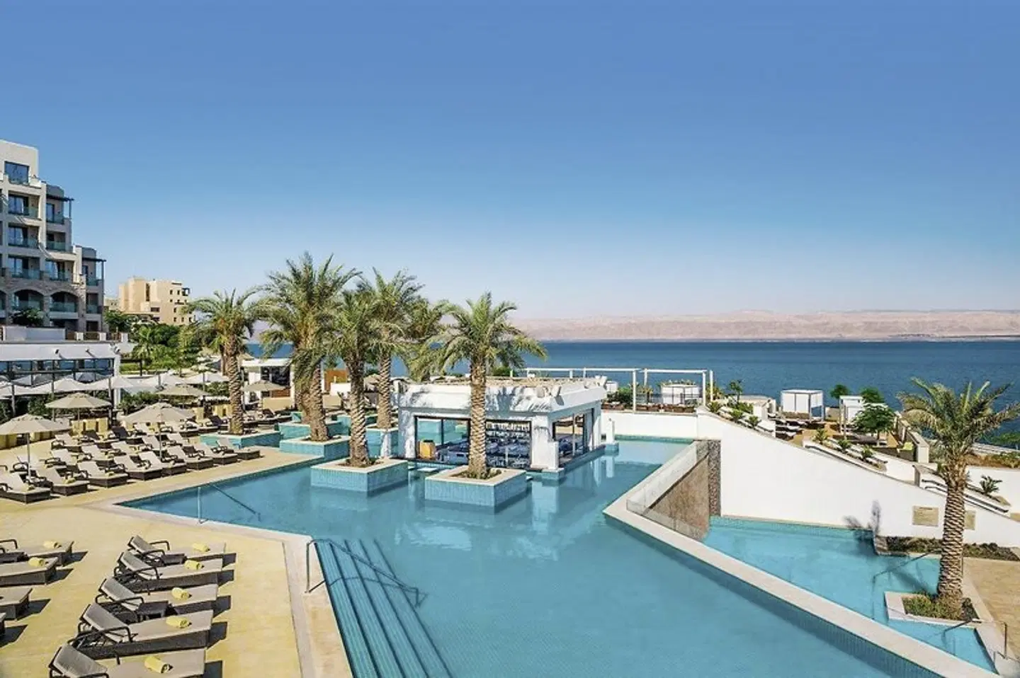 Hilton Dead Sea Resort & Spa OUTDOOR_POOL