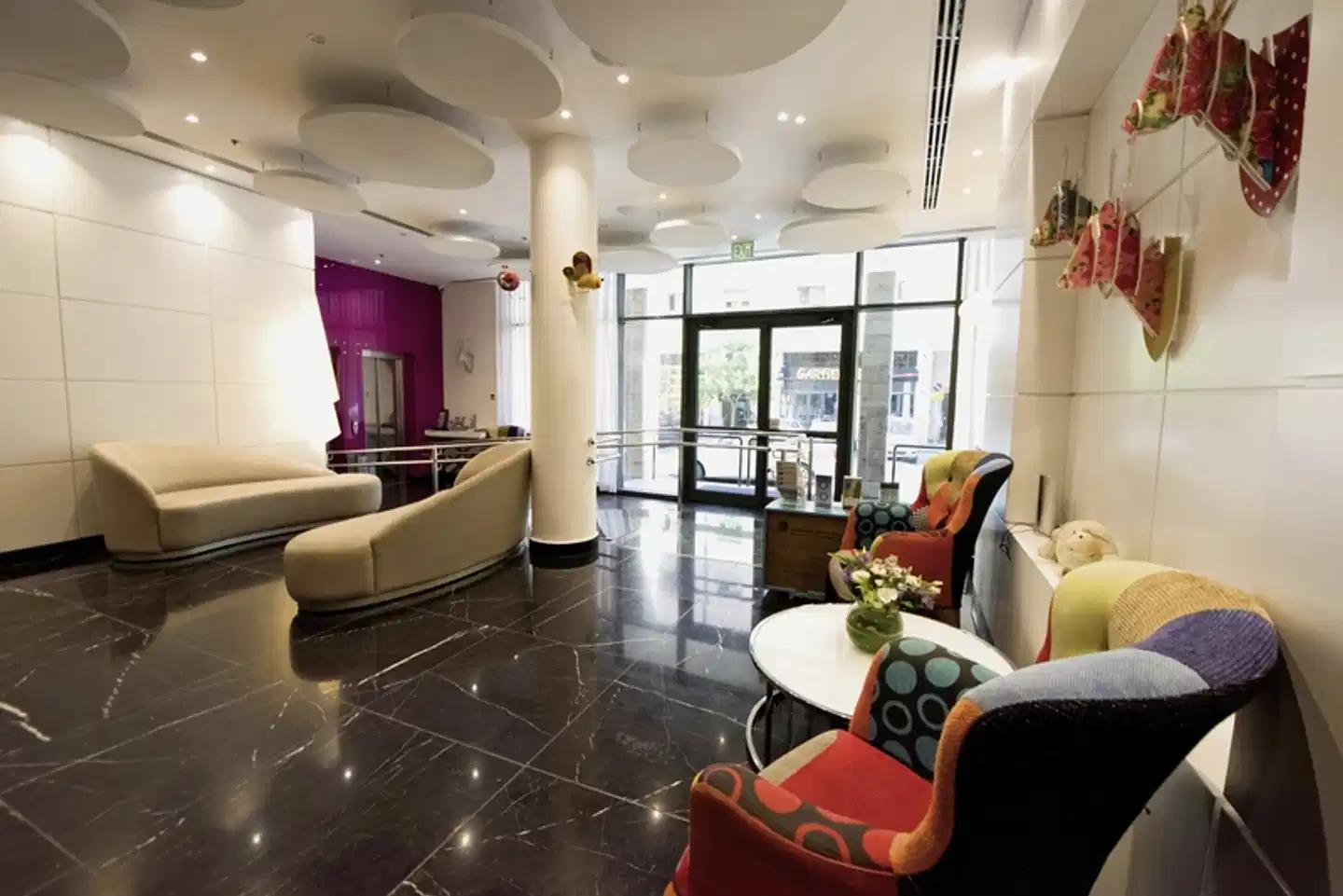 Eyal Hotel Jerusalem Lobby