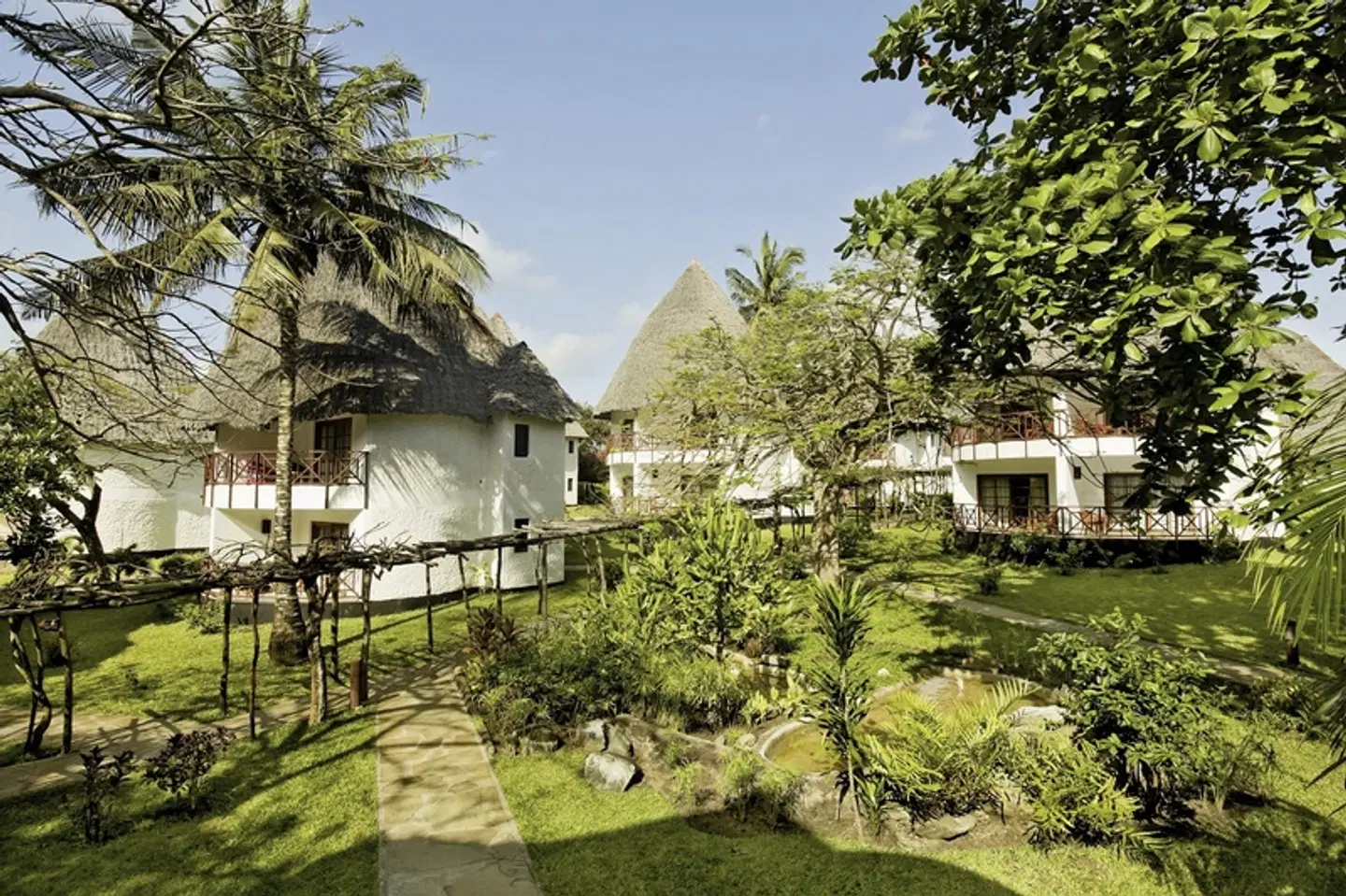 Neptune Village Beach Resort & Spa EXTERIOR