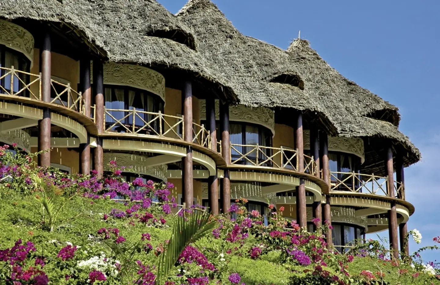 Ocean Paradise Resort & Spa EXTERIOR