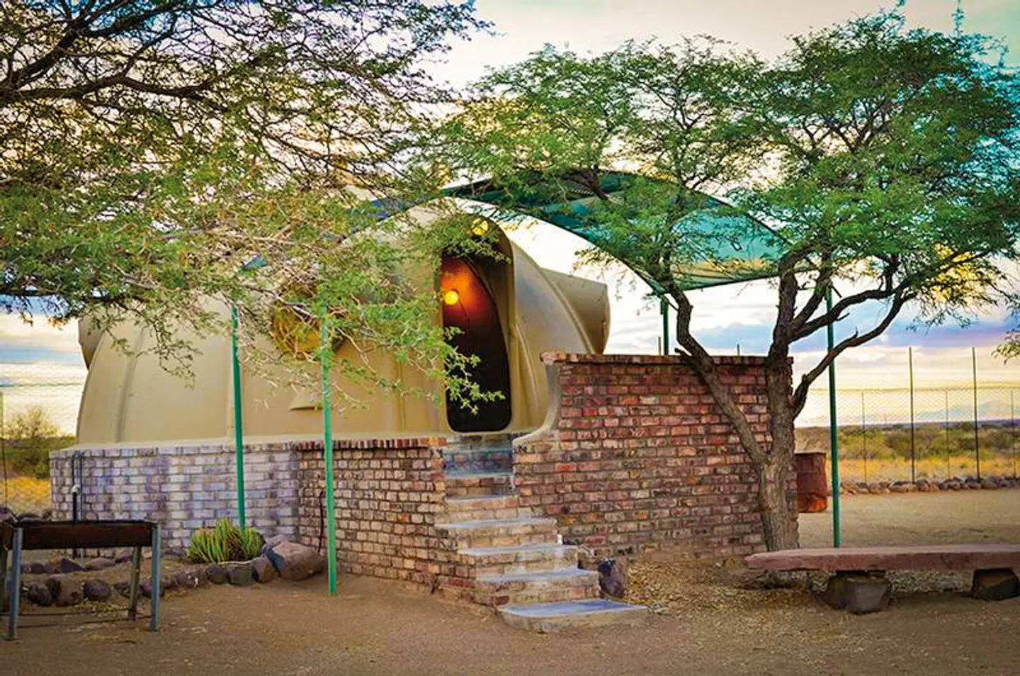 Quivertree Forest Rest Camp Terrasse