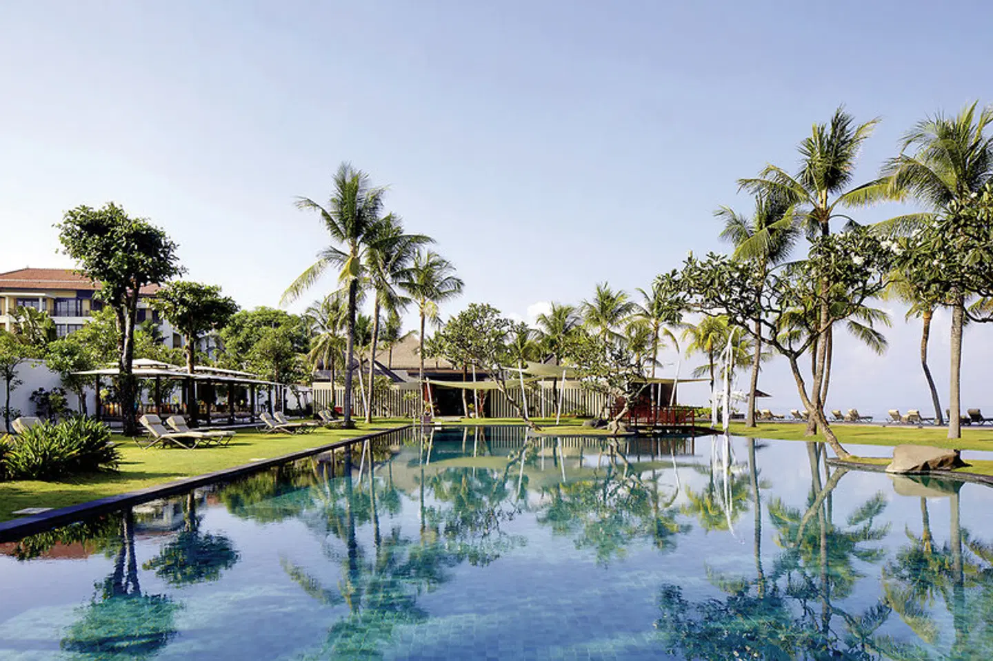 The Samaya Seminyak OUTDOOR_POOL
