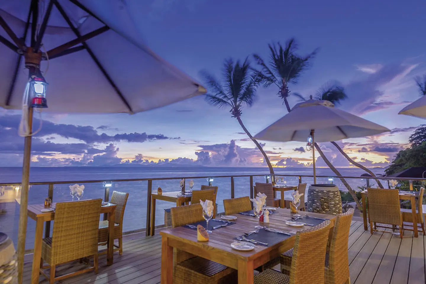 Coco de Mer & Black Parrot Suites Terrasse