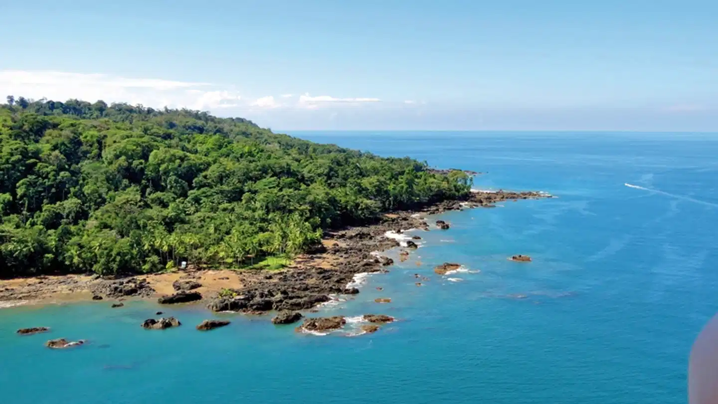 Pura Vida - Costa Rica hautnah mit Badeverlängerung Landschaft