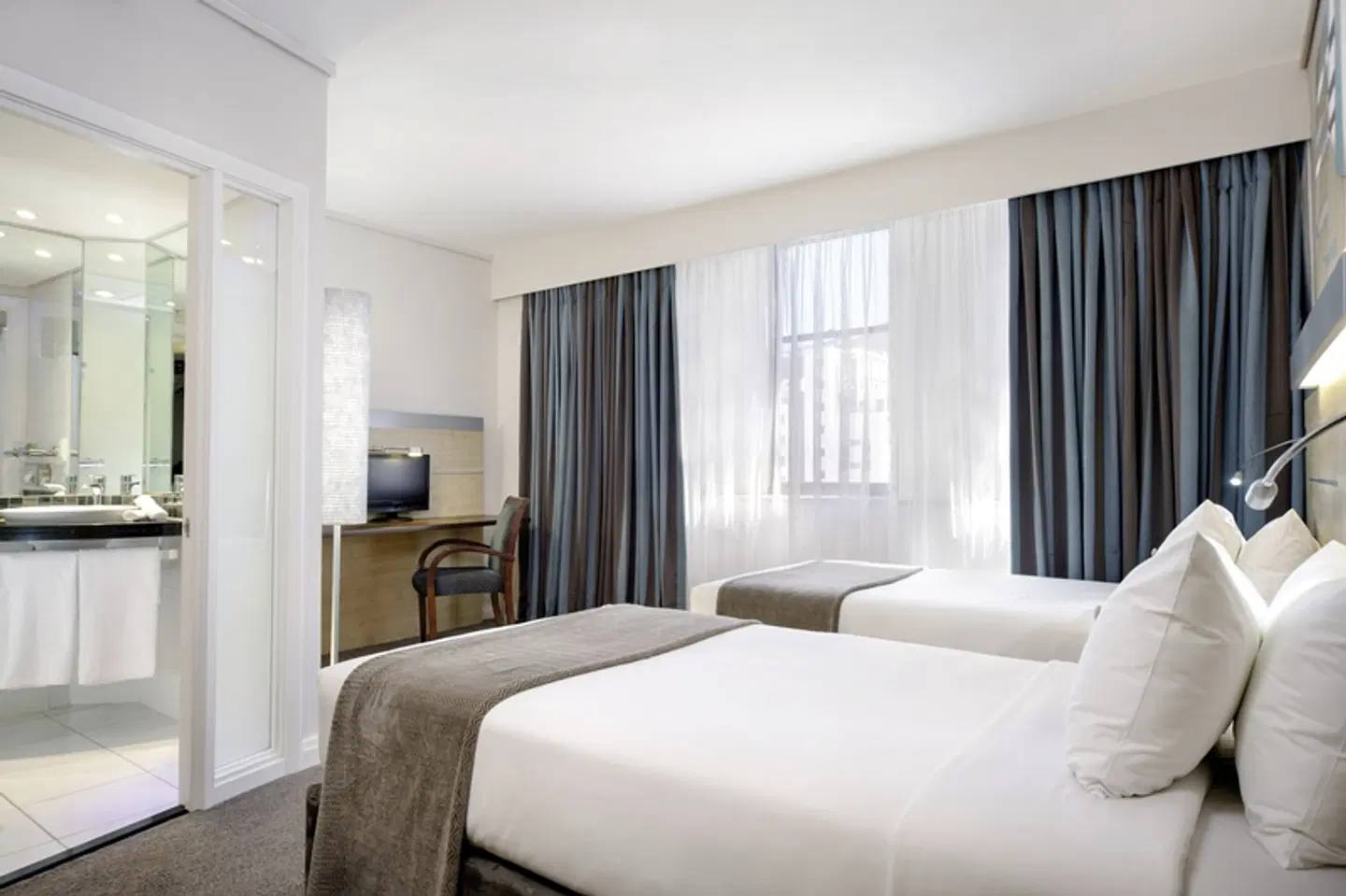 Holiday Inn Express - Cape Town City Centre ROOM_EXAMPLE