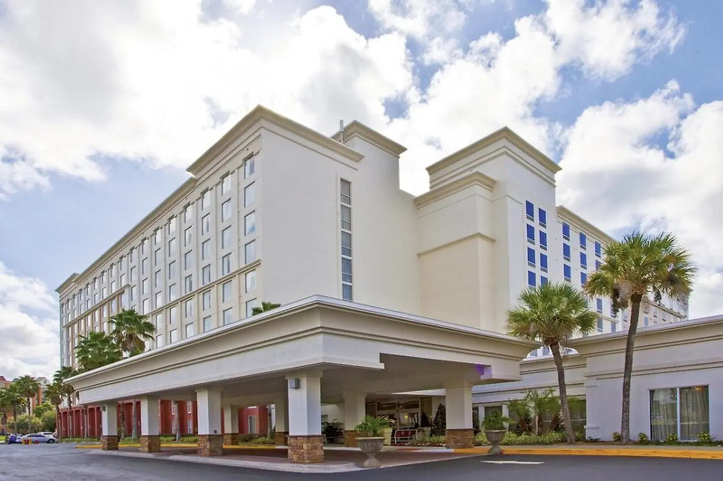 Courtyard by Marriott Across from Universal Orlando EXTERIOR