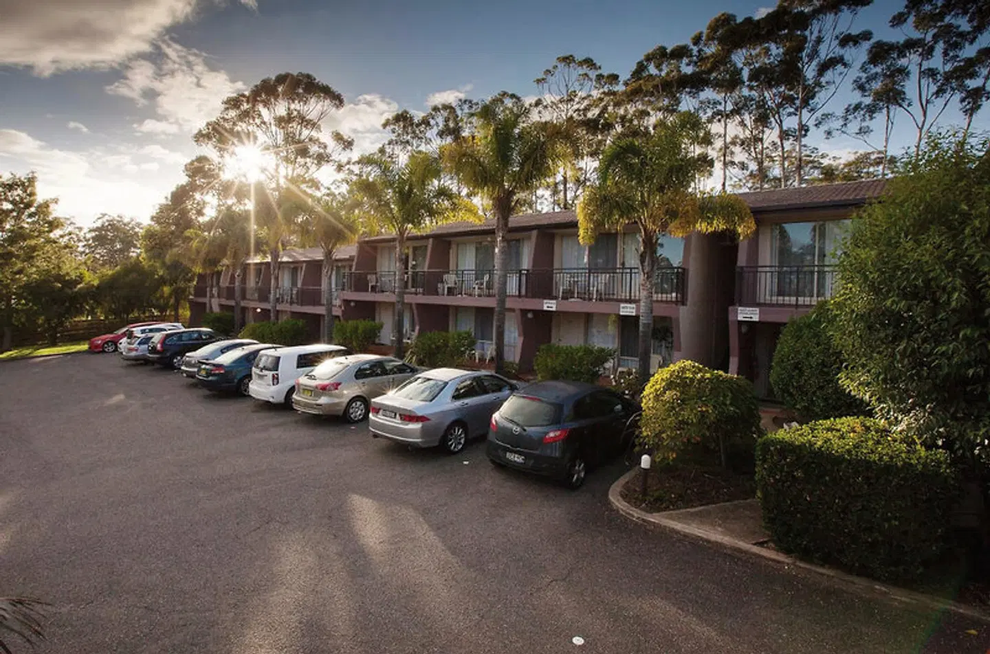 Fairway Motor Inn EXTERIOR