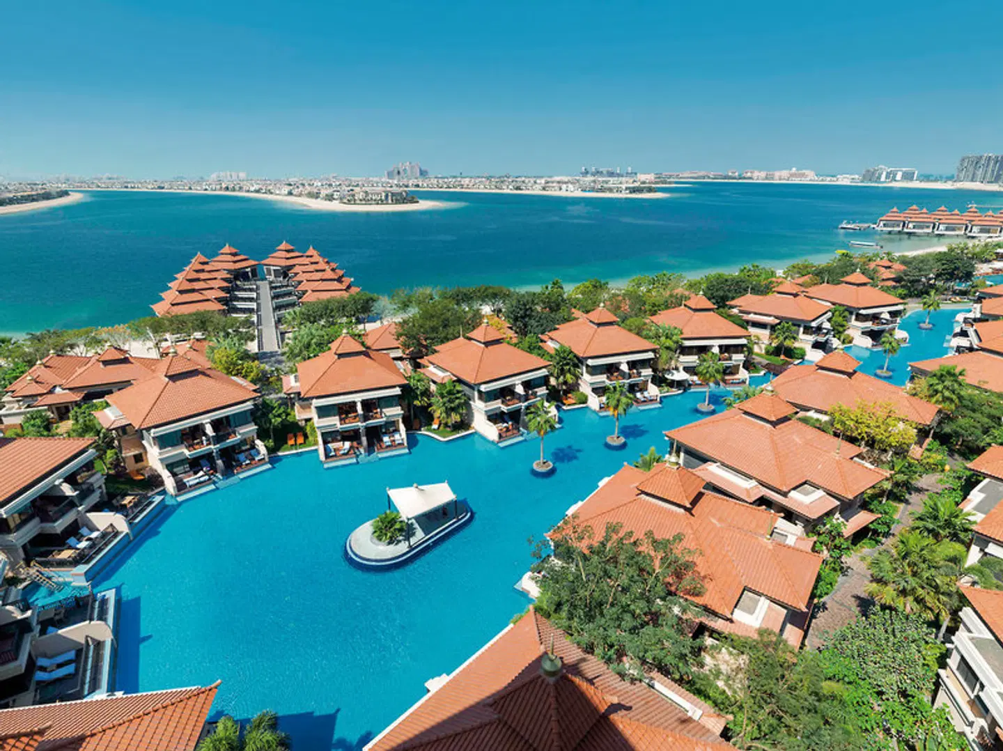 Anantara The Palm Dubai Resort EXTERIOR