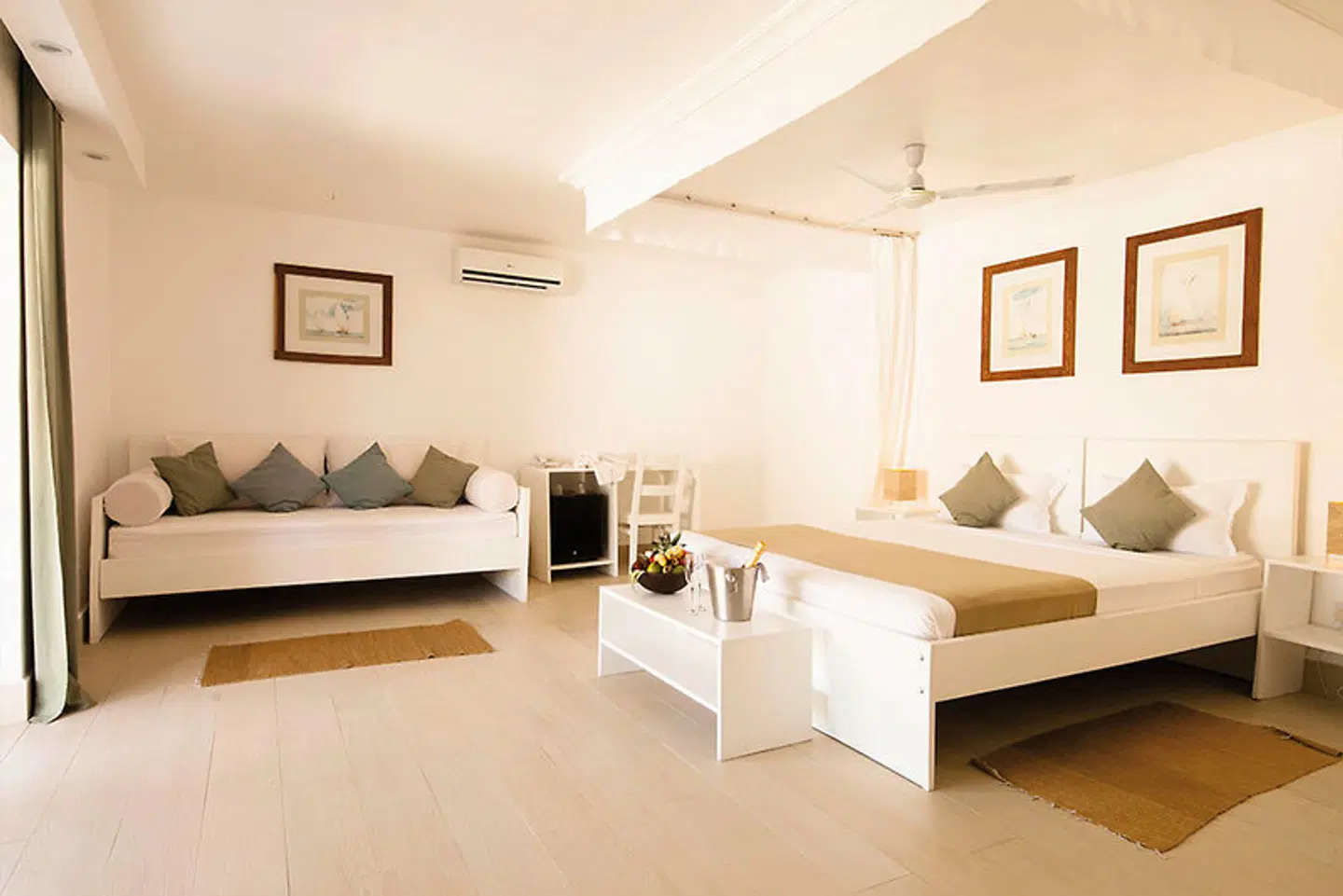 Dhow Inn ROOM_EXAMPLE