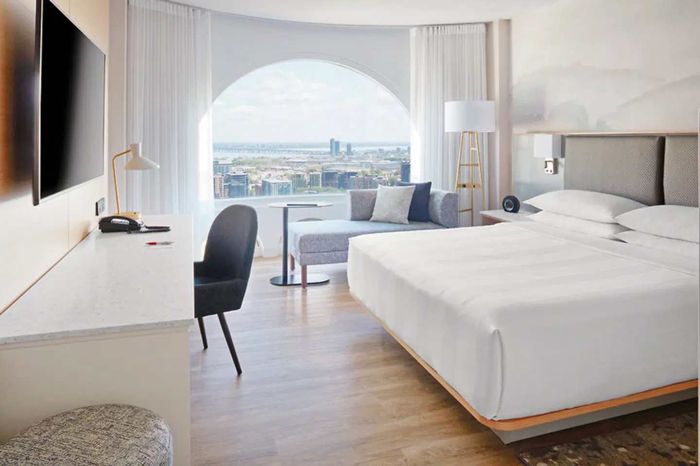 Montreal Marriott Chateau Champlain ROOM_EXAMPLE