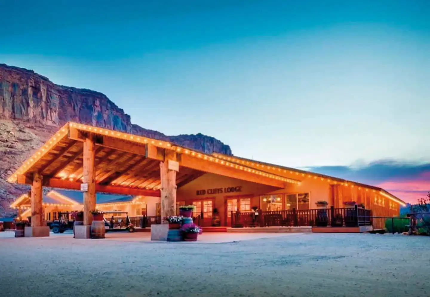 Red Cliffs Lodge Aussenansicht