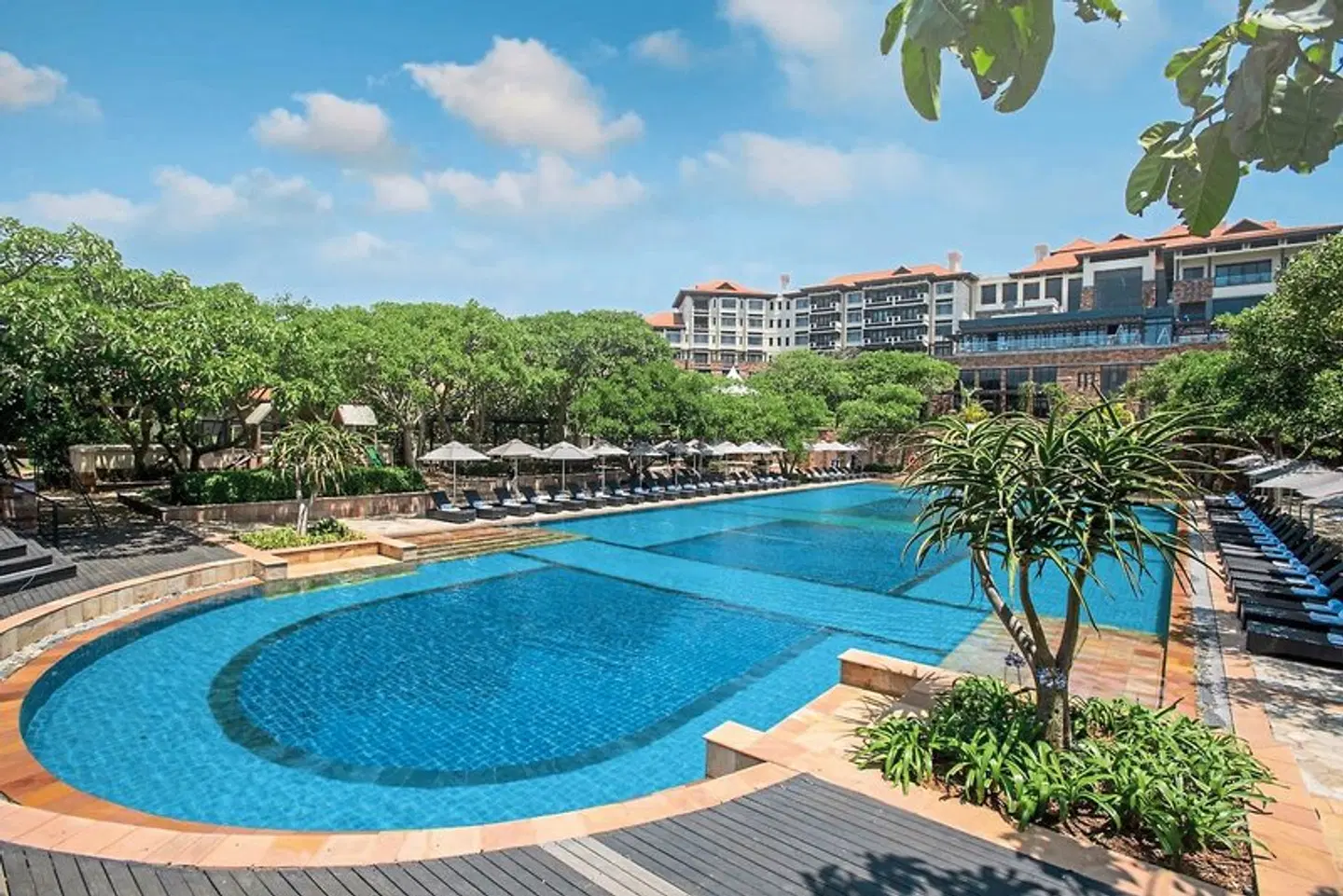 Capital Zimbali OUTDOOR_POOL