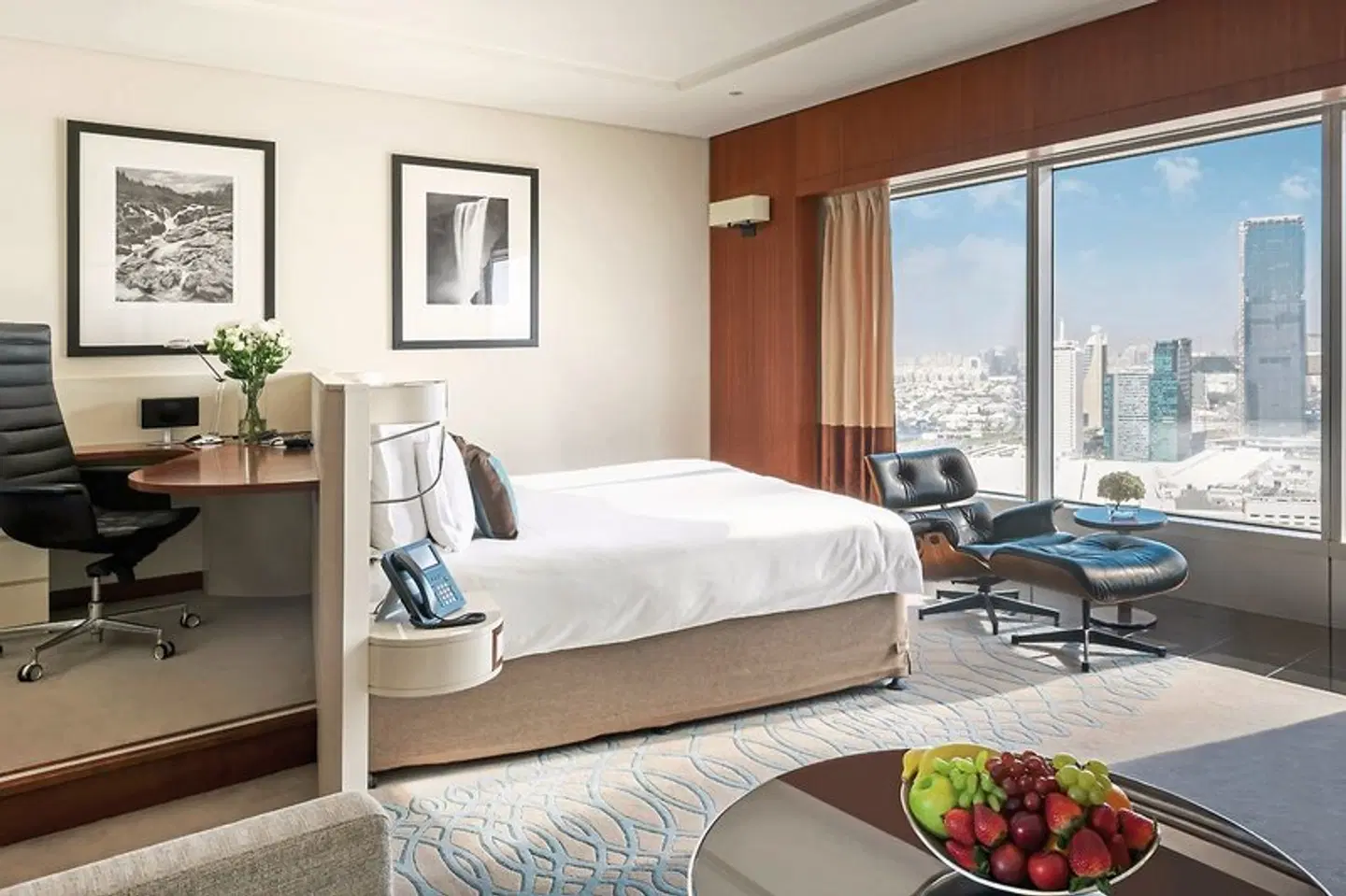 Jumeirah Emirates Towers ROOM_EXAMPLE