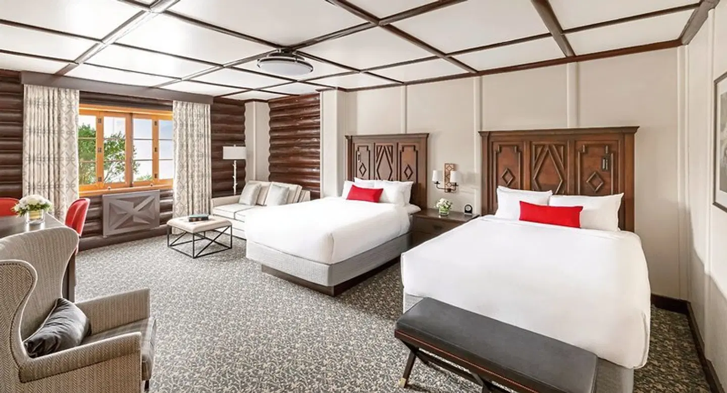 Fairmont Le Chateau Montebello ROOM_EXAMPLE