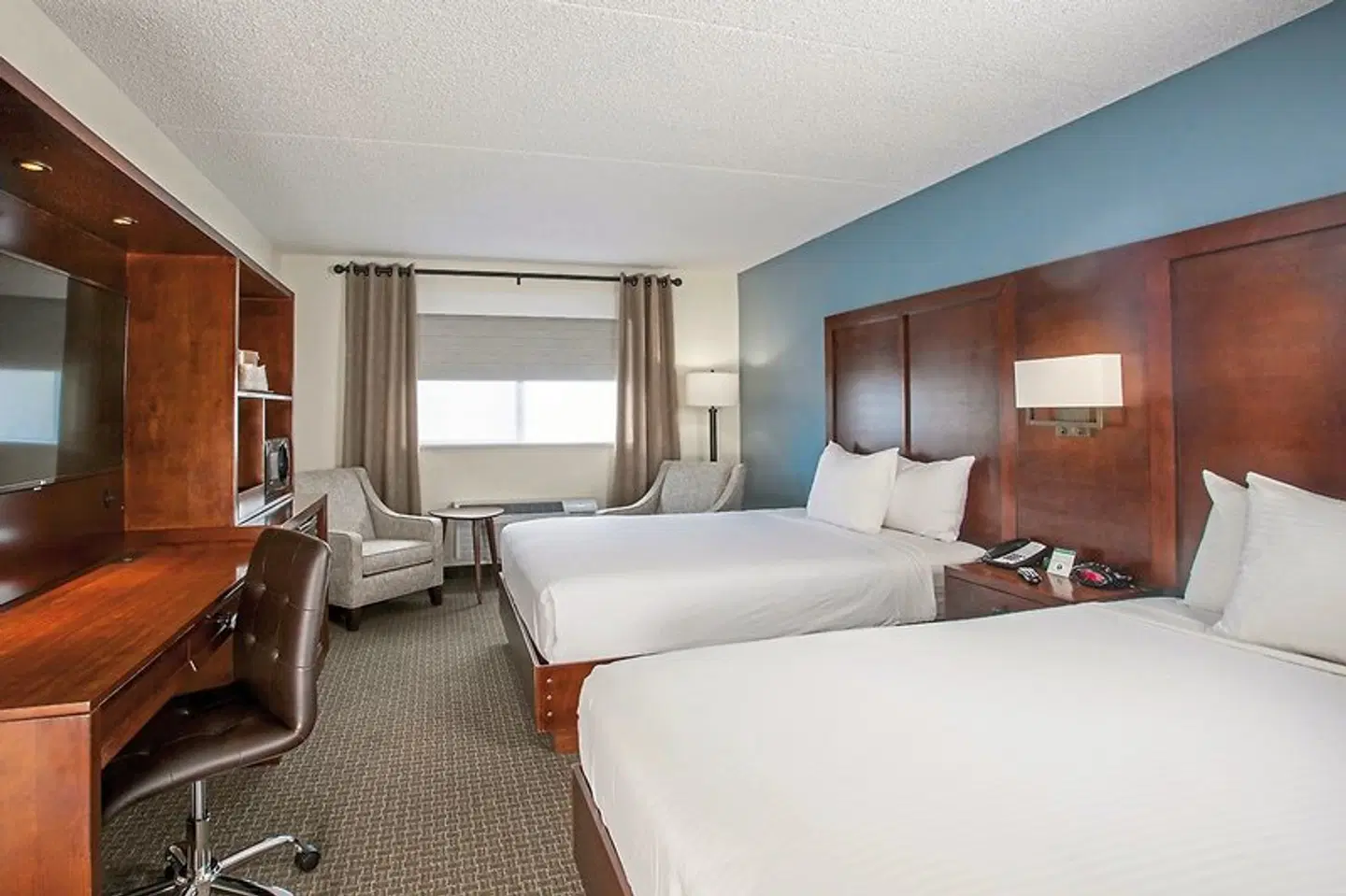 Red Feather Lodge ROOM_EXAMPLE