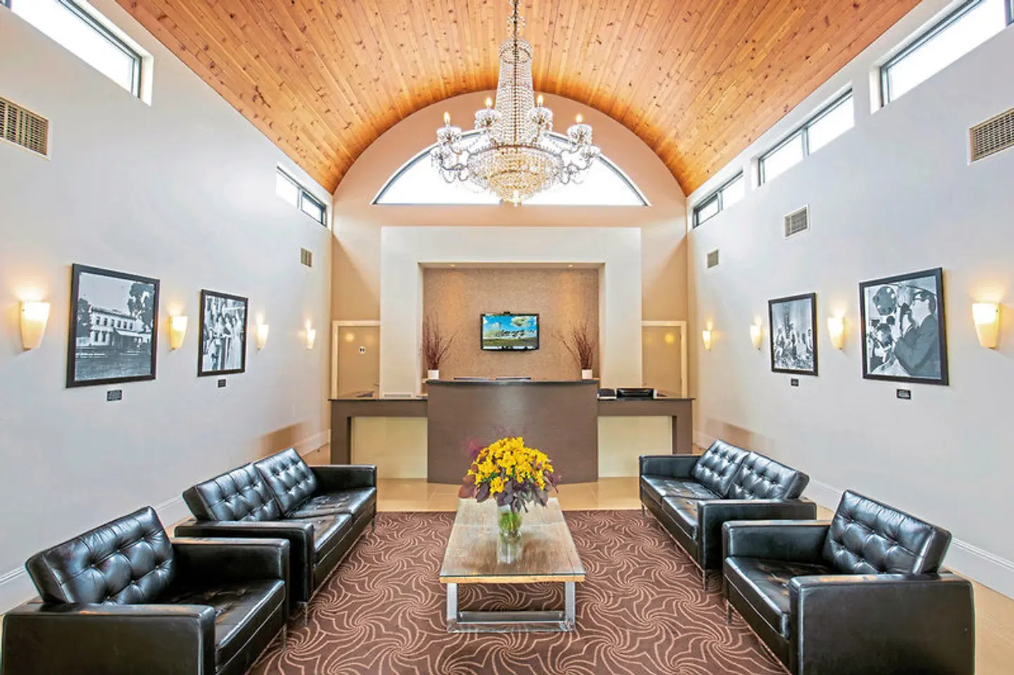 The Barn LOUNGE_LOBBY