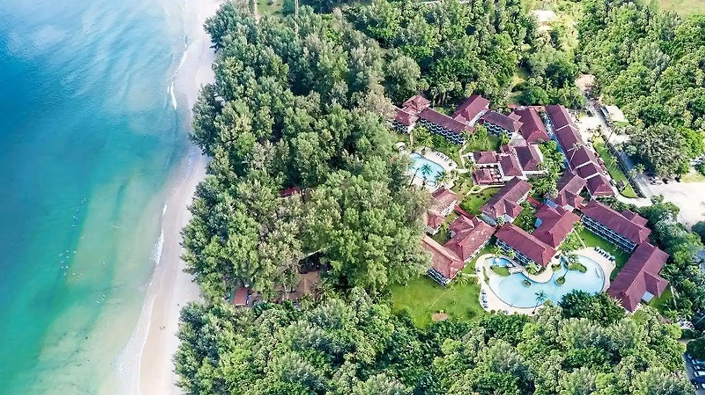 Amora Beach Resort Phuket Landschaft