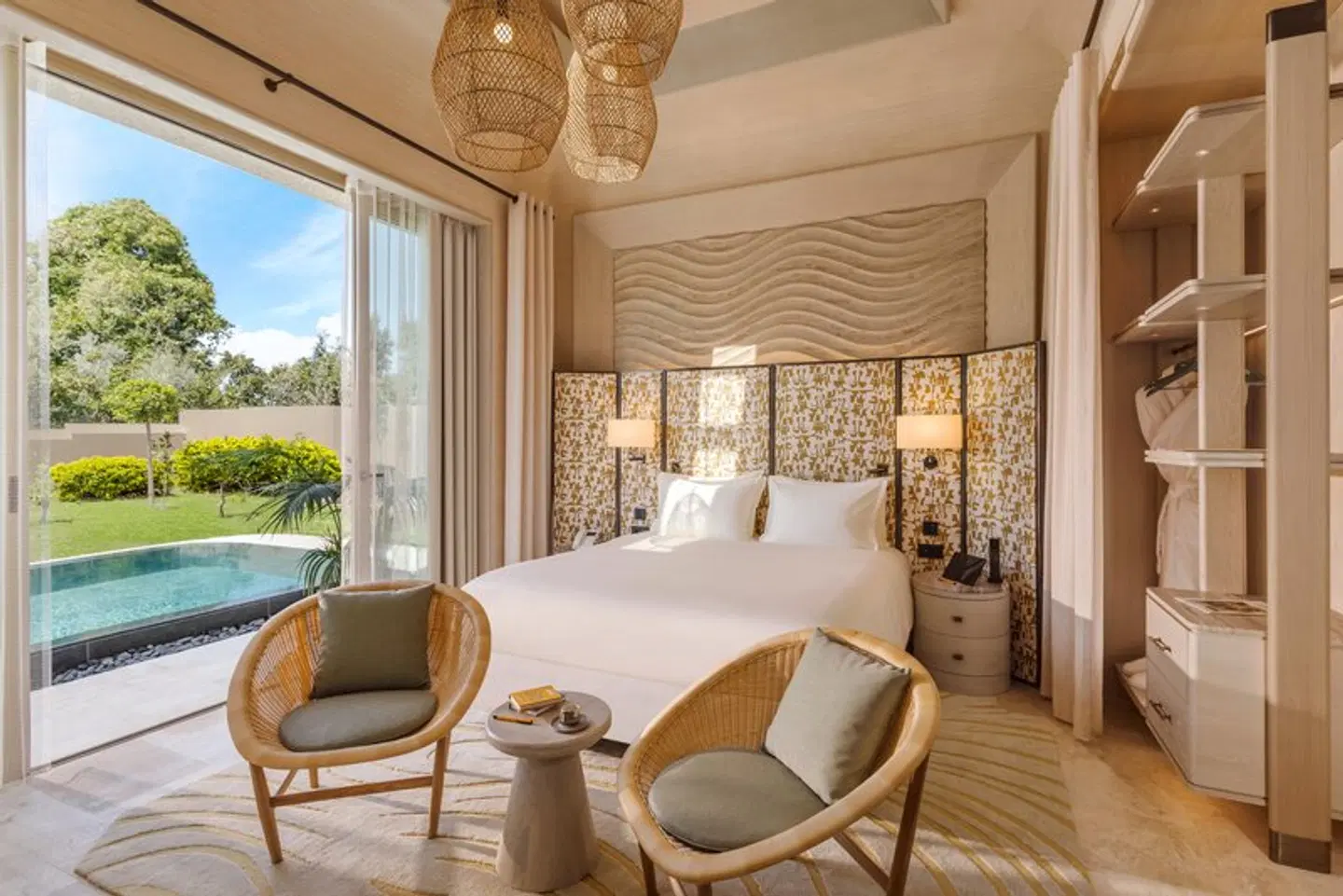 BIJAL ROOM_EXAMPLE