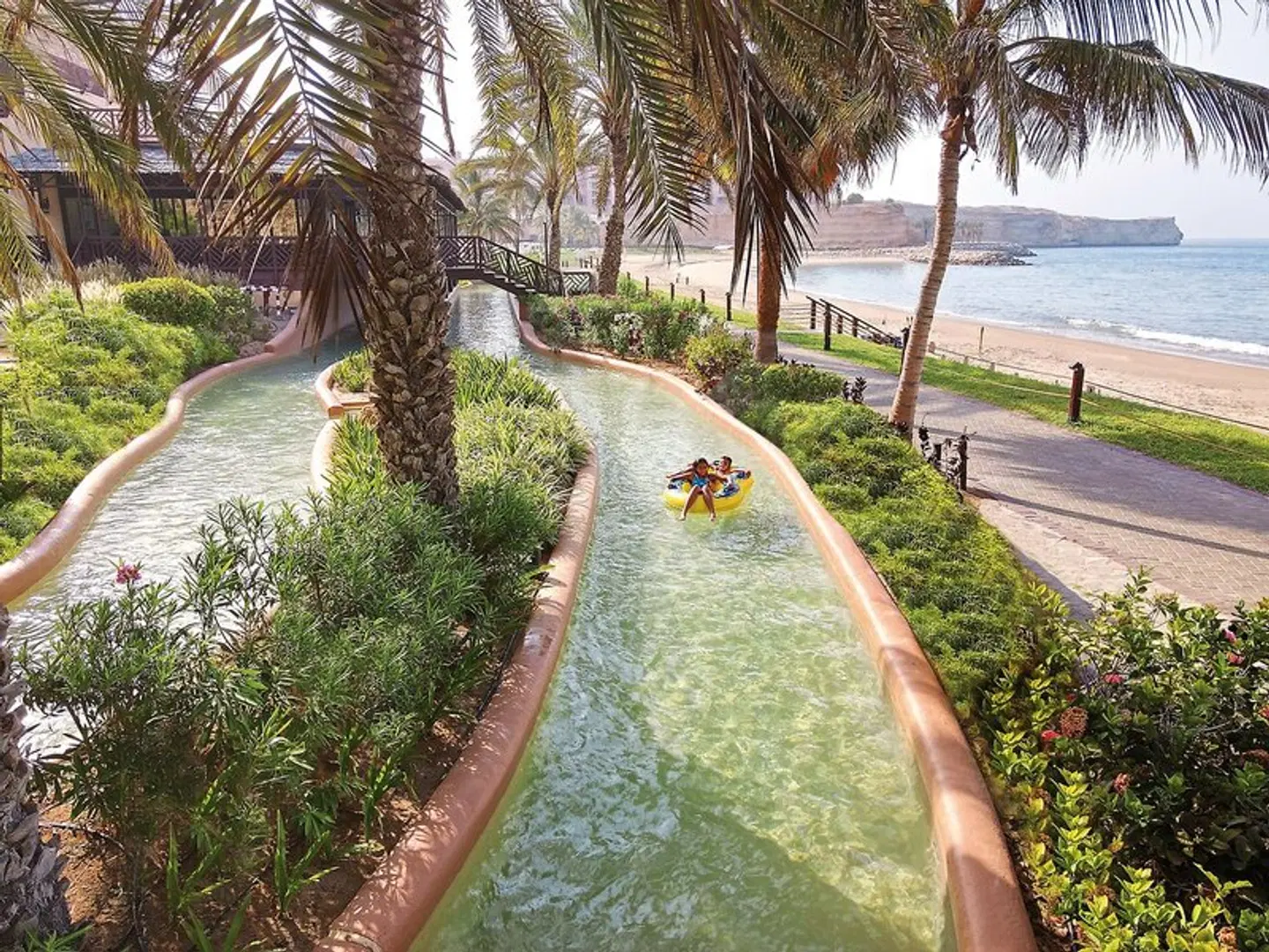 DoubleTree by Hilton Muscat Al Waha Garten