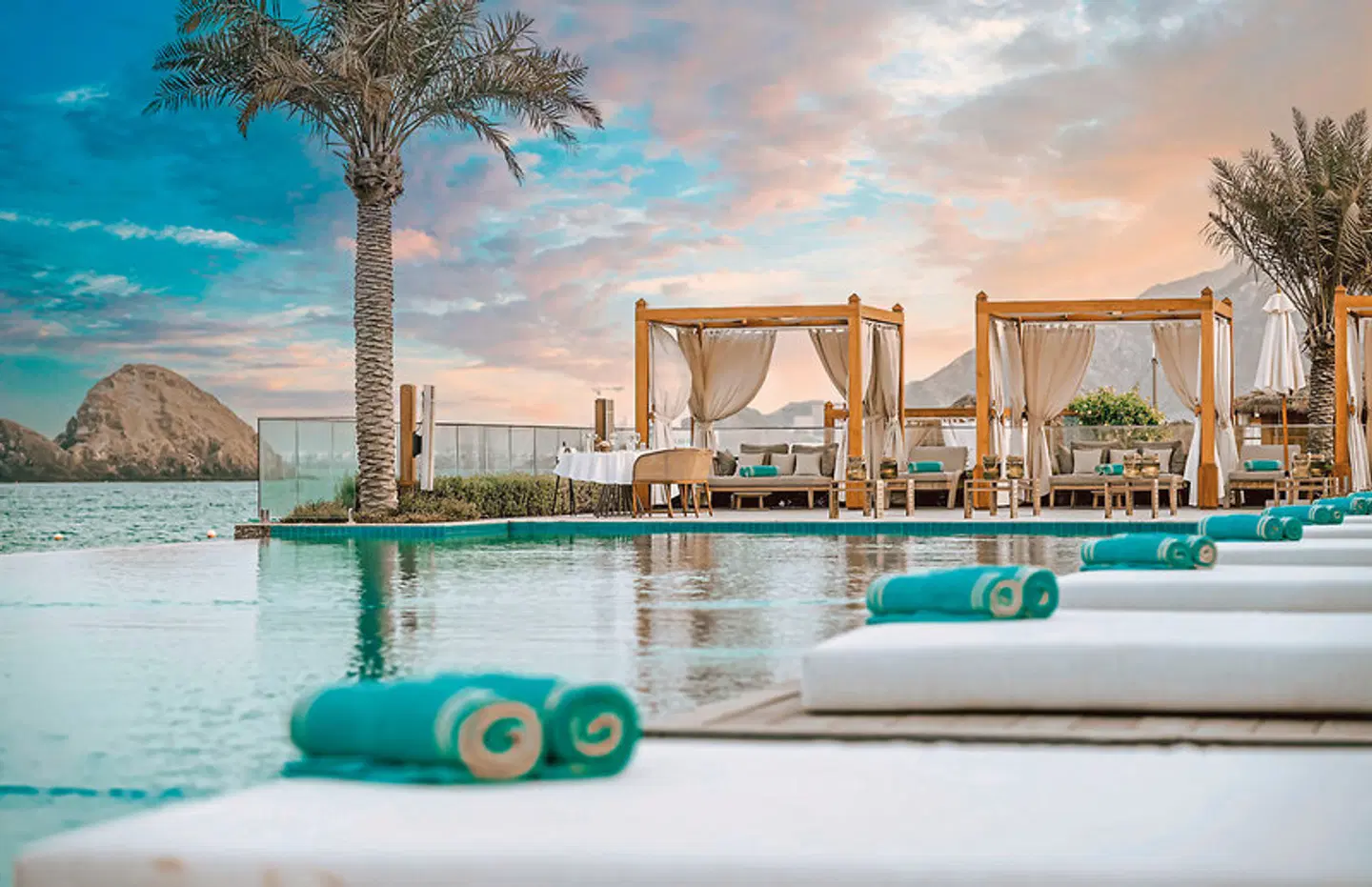 Naäma Beach Villas & Spa OUTDOOR_POOL
