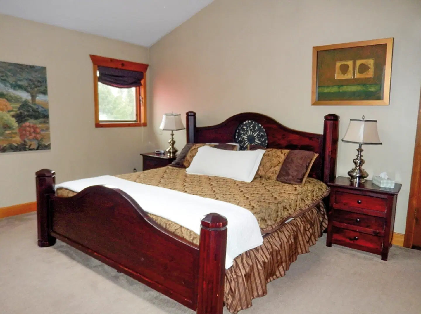 Inn on the Lake ROOM_EXAMPLE