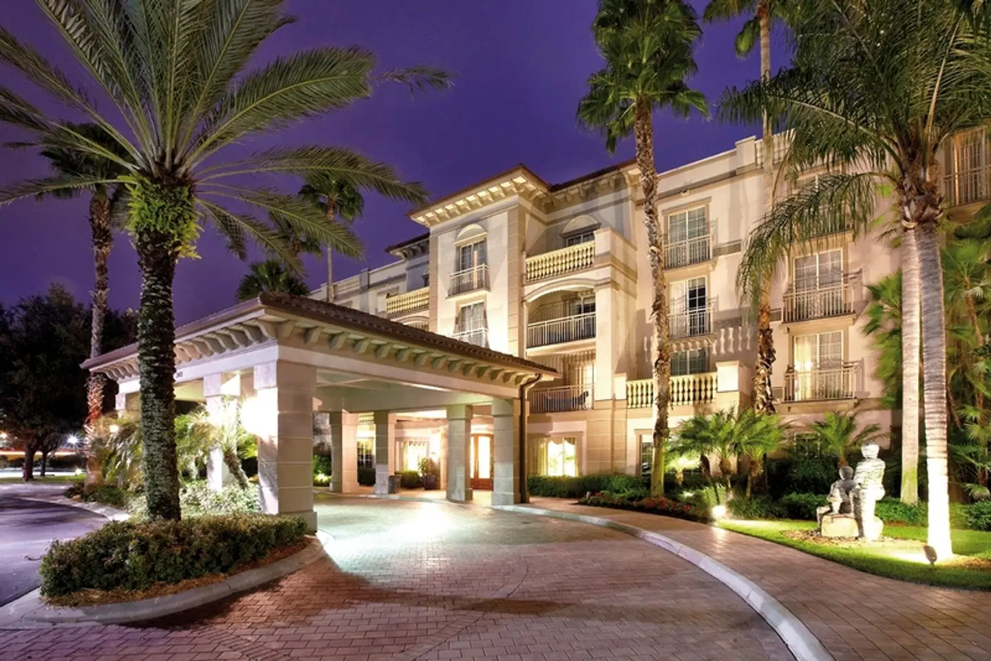 Trianon Bonita Bay Hotel EXTERIOR