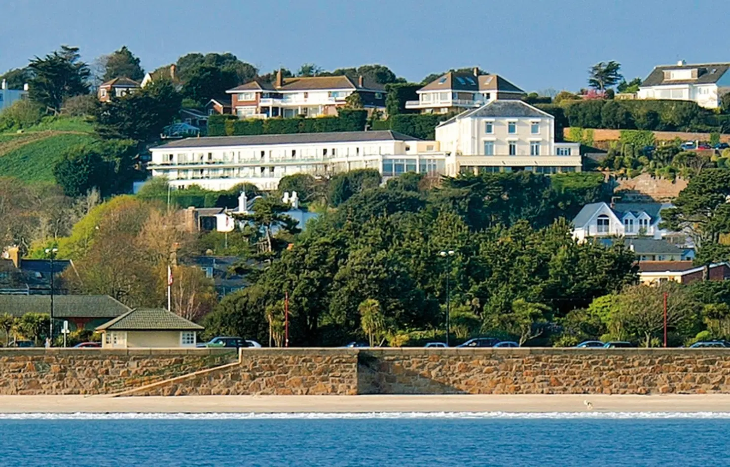 Hotel Cristina LANDSCAPE