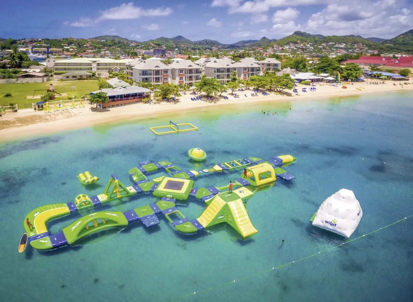 Bay Gardens Beach Resort & Spa SPORTS_AND_LEISURE