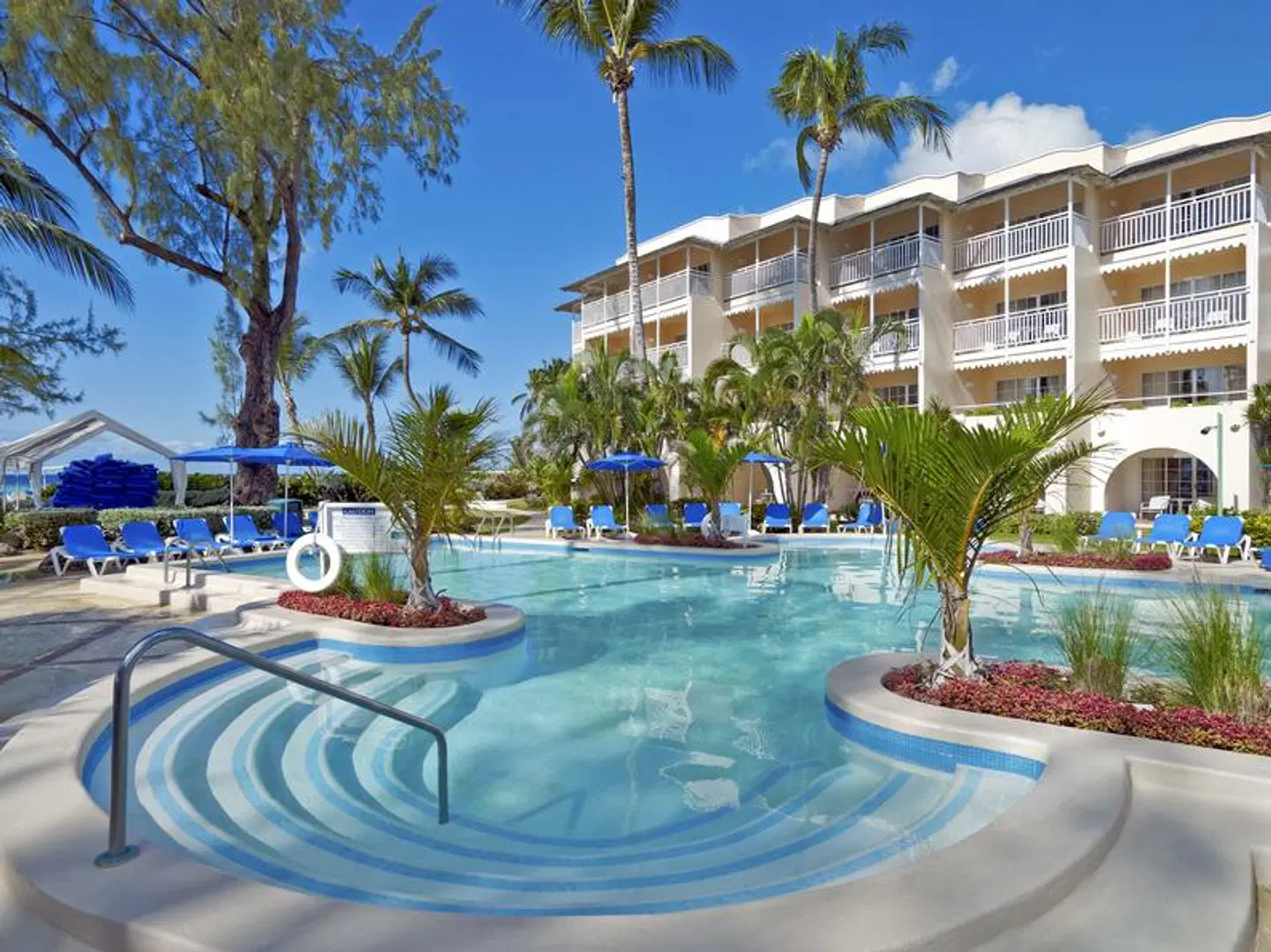 Turtle Beach, a Tribute Portfolio All-Inclusive Hotel OUTDOOR_POOL